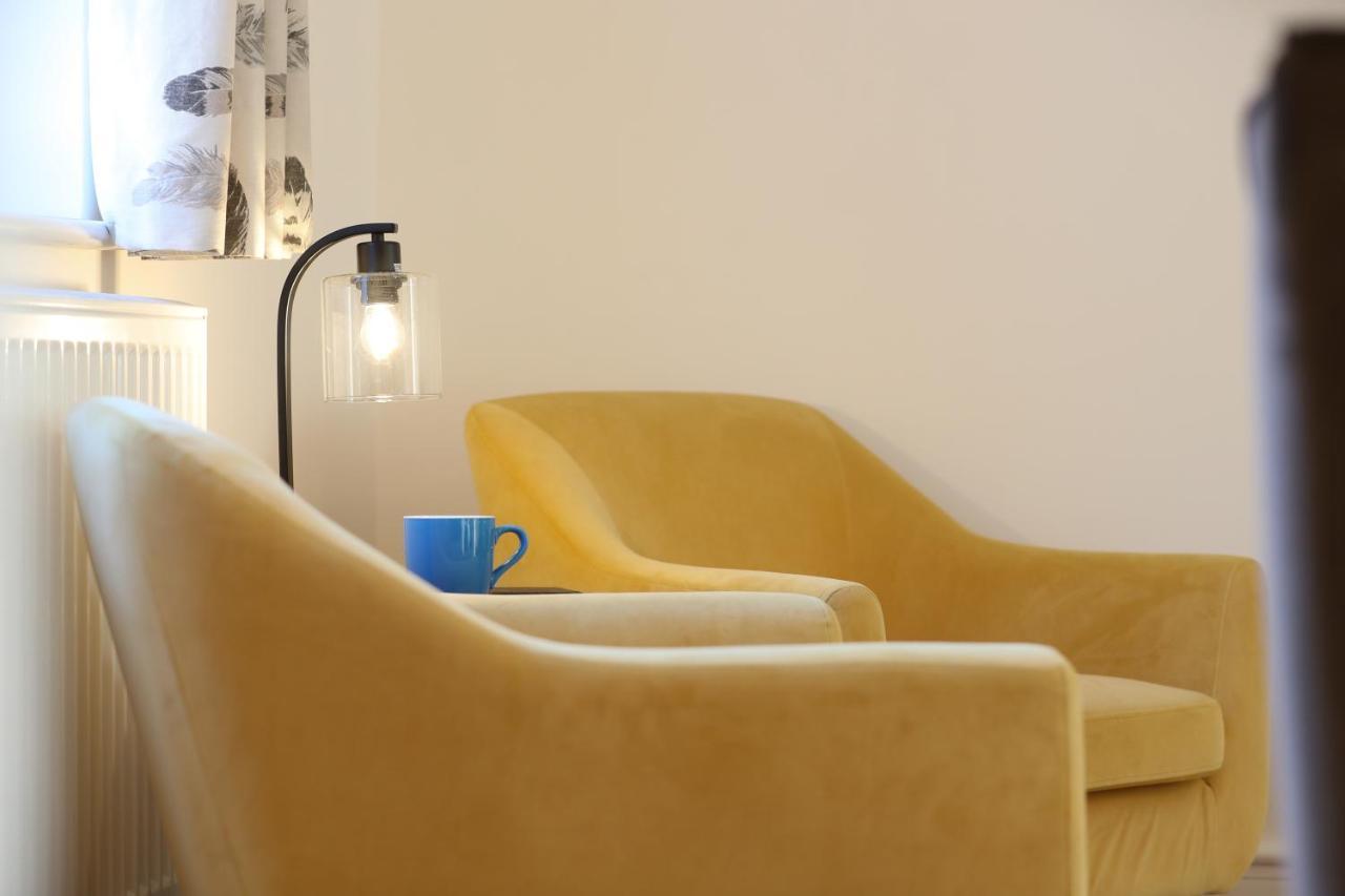 Burgess Yard 2-Bedroom Cottage, Bath Buitenkant foto